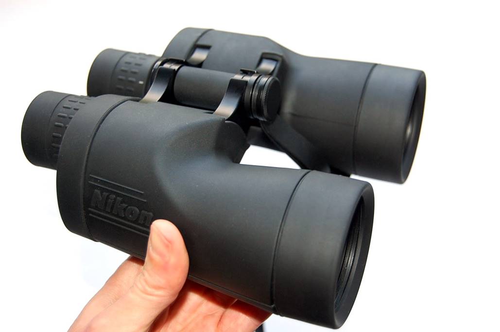 Nikon cheap marine binoculars