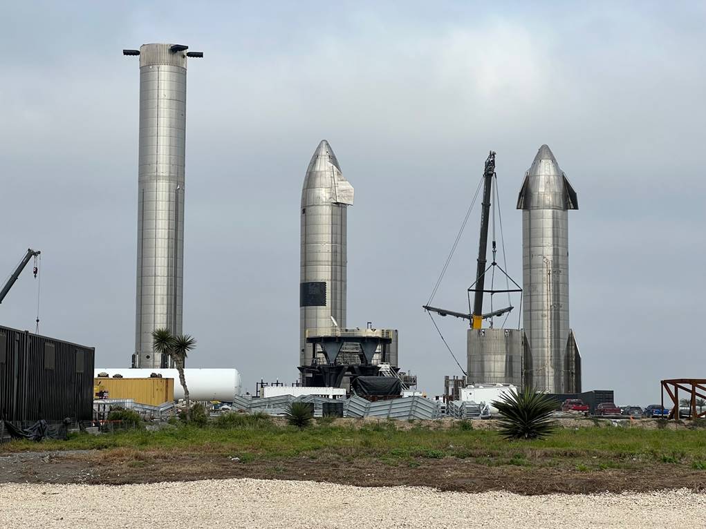 Is SpaceX open to the public?