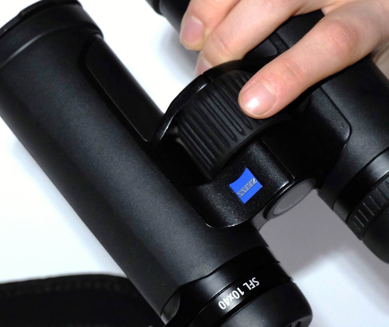 Zeiss 10x40 SFL Review