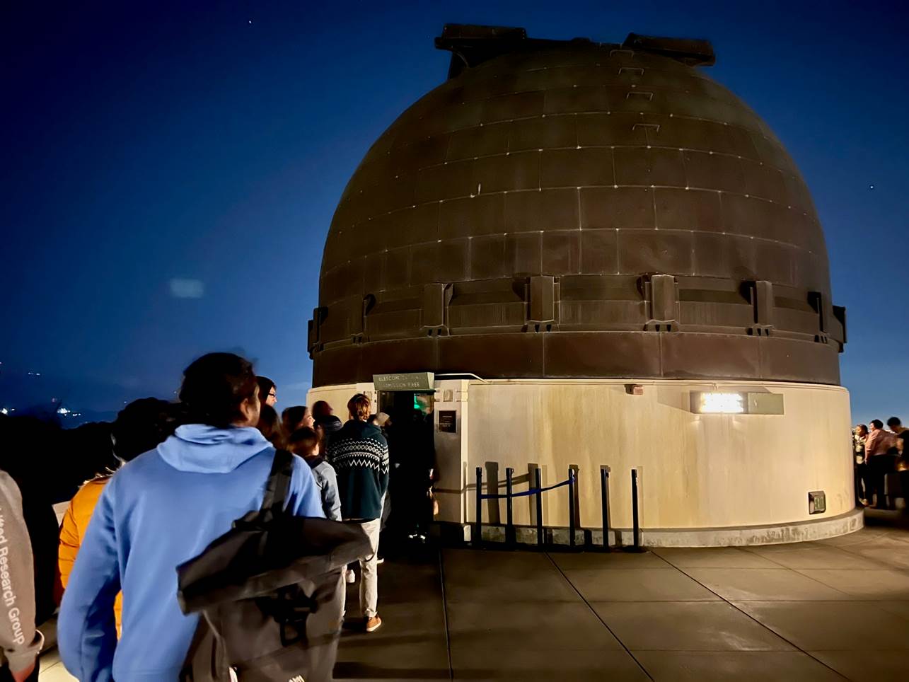 Griffith observatory best sale telescope hours