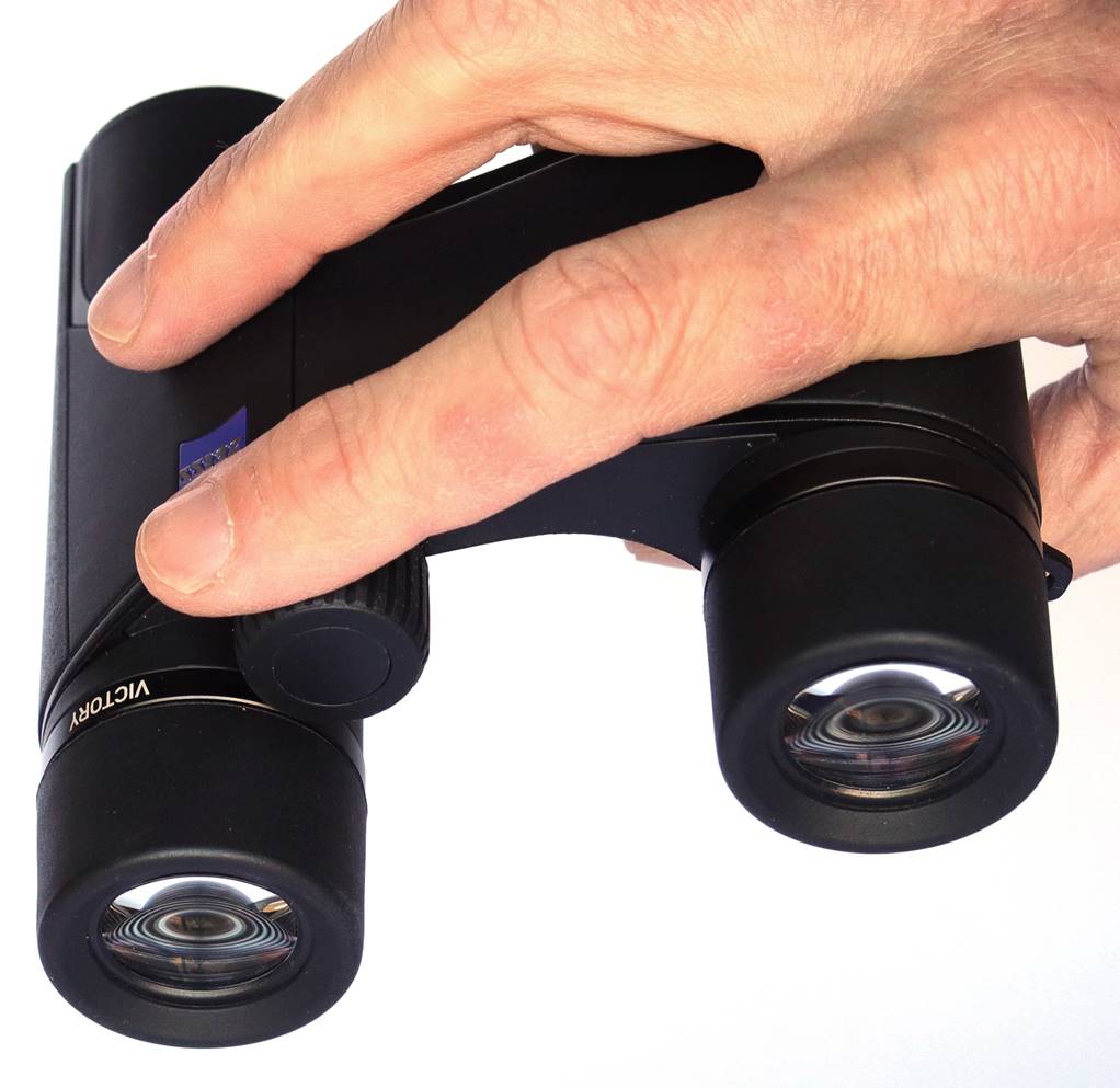 Zeiss victory pocket 8x25 sales binoculars