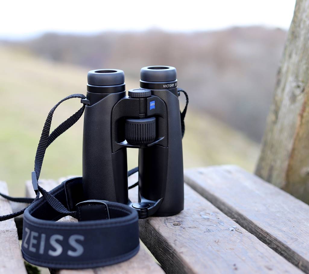 Zeiss best sale victory binoculars